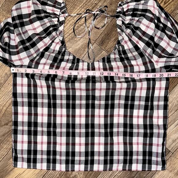 JCrew V-Neck Friday Plaid Long Sleeve Cotton Blend Top Size Medium - Picture 12 of 15